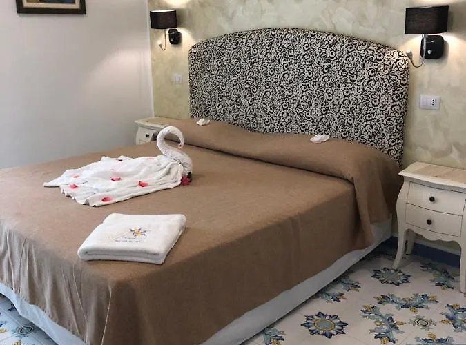 Bed & Breakfast Nonno Francesco 4*